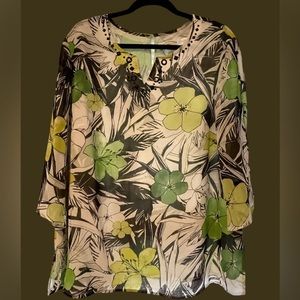 Women’s top.